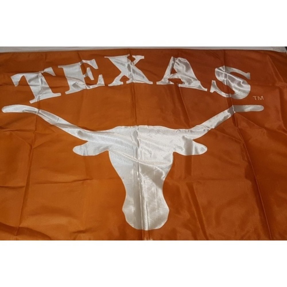 University of Texas Longhorns flag 34 1/2" x 58"